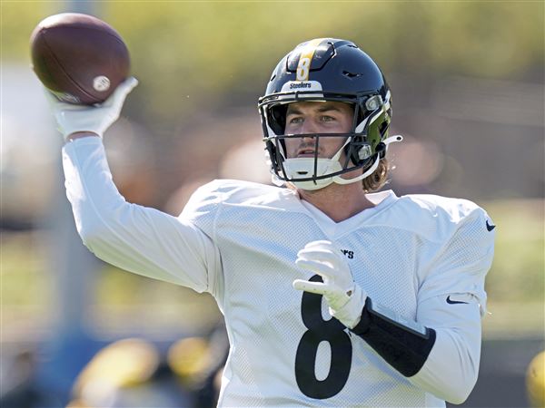 Steelers: Ben Roethlisberger happy to play mentor role for Kenny Pickett