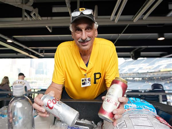 Study: Stadium beer vendors often serve the drunk and underaged