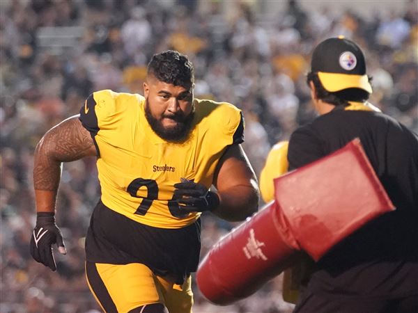 Steelers again wear throwback uniforms that should be thrown back