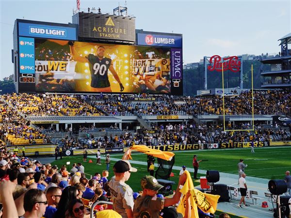 New West Stadium Club, Team Store on Display Against Browns