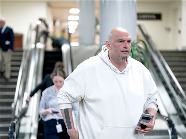 Sen. John Fetterman bashes 'hit piece' that questioned his health