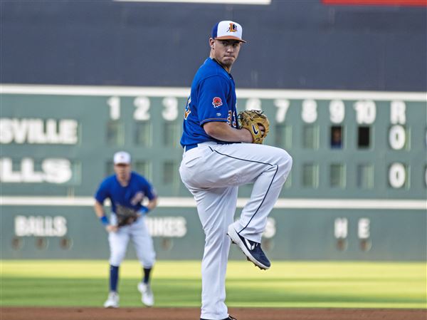 Ex-Blackhawk baseball star Brendan McKay making major league debut