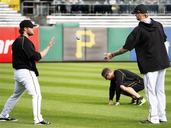 Who woulda thought?': Former Pirates Jacob Stallings, Josh Bell savor  special night at PNC Park