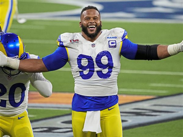 The case for the Rams' Aaron Donald as the greatest defensive