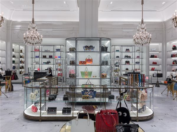 Gucci opens five shops in Bergdorf Goodman