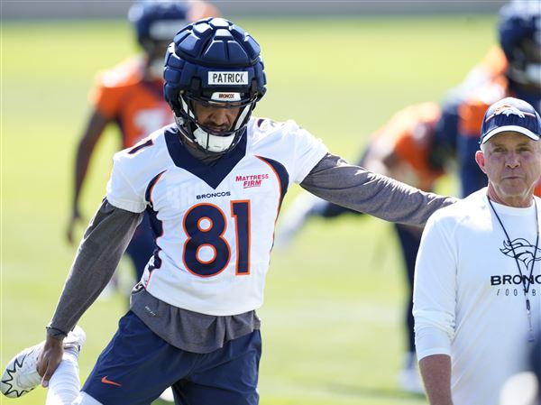 Denver Broncos wide receiver Tim Patrick (81) against the New York Jets  during the first half of an NFL football game, Sunday, Sept. 26, 2021, in  Denver. (AP Photo/David Zalubowski Stock Photo - Alamy