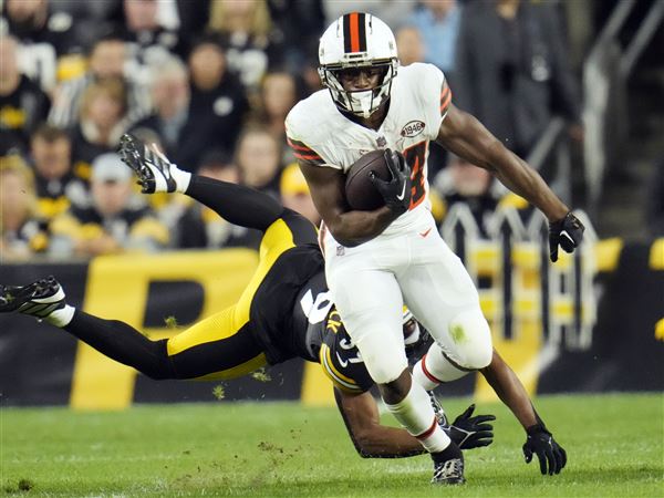 Steelers hold off Browns on 'Monday Night Football'; Nick Chubb