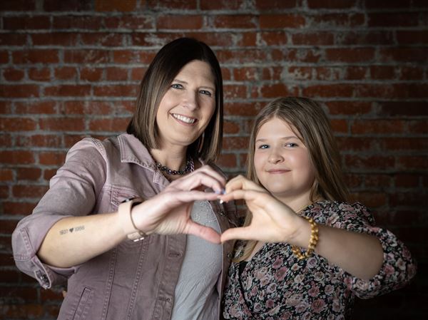 Mother and daughter Melanie and Kylee Berry of Baldwin attend a variety of programs at Cancer Bridges, which provides programs and support for those touched by cancer. Melanie, 46, was diagnosed with breast cancer in 2020, when Kylee was just 6.