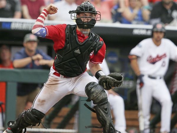 Pirates draft Louisville catcher Davis with top pick