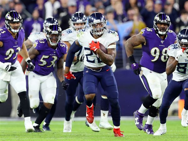 Tennessee Titans 28-12 Baltimore Ravens: Derrick Henry rushes for