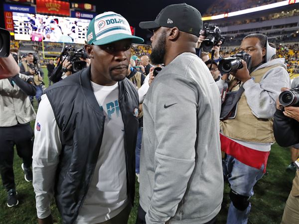 Expect Super Bowl coverage to be light on Brian Flores suit