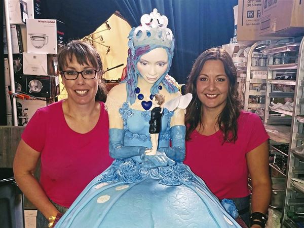 2 Area Women Win Big In Food Network S Winner Cake All Contest Pittsburgh Post Gazette