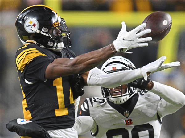 Gerry Dulac: Unlikely postseason goal is within reach after Steelers 'just  find a way'