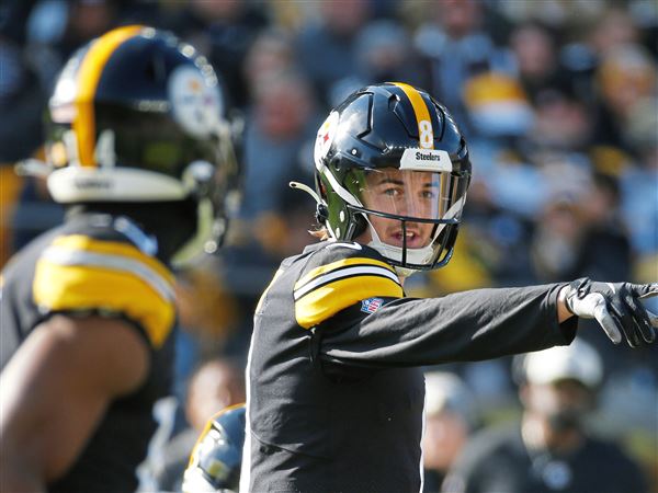 It's Kenny Pickett time': Steelers face QB quandary after