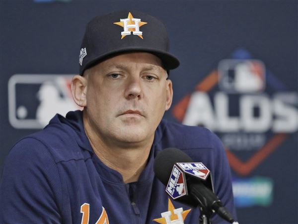 Hinch, Luhnow fired for Astros' sign stealing