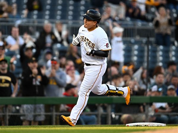 Pirates' Ji Man Choi homers against lefty Valdez, more at-bats