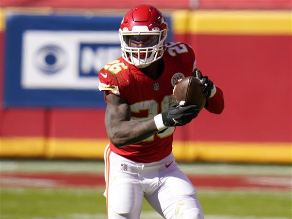 Chiefs RB Le'Veon Bell will wear No. 26 in Kansas City