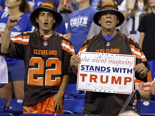 Local fans, 'Steelers Lady' react to anthem protests