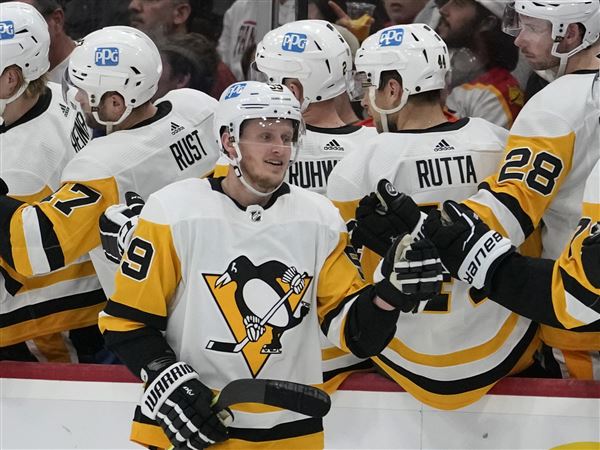 Pittsburgh Penguins Release RoboPen and Third Jersey Schedule - The Hockey  News Pittsburgh Penguins News, Analysis and More