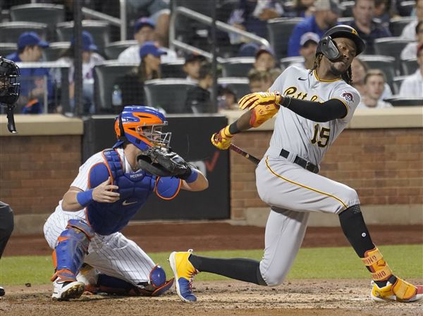 Hayes has career night, Pirates send Mets to 7th straight loss