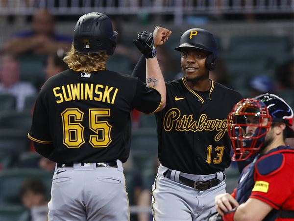 Pittsburgh Pirates: Ke'Bryan Hayes Making a Golden Case