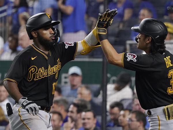 Liover Peguero of the Pittsburgh Pirates gestures while rounding News  Photo - Getty Images