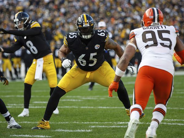 Steelers Think Dan Moore Can Play Multiple Positions