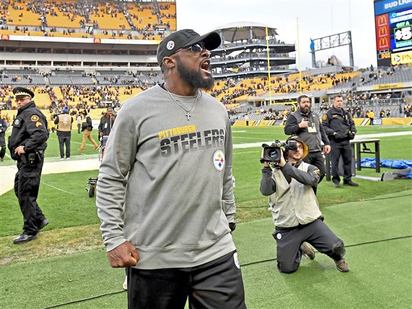 Mike Tomlin Reaches Another N.F.L. Postseason With Fewer Black Peers - The  New York Times