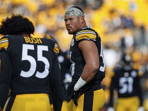 Pittsburgh Steelers linebacker Alex Highsmith (56) walks off the