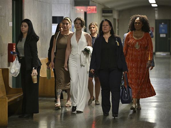 Jessica Mann arrives at court Tuesday before Harvey Weinstein's retrial in Manhattan.