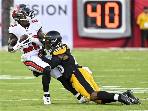 Buccaneers Get First Win, Stunning Steelers in Final Seconds - The New York  Times