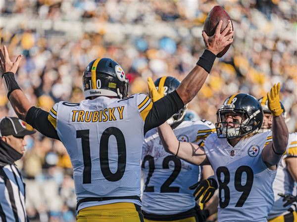 Mitch Trubisky makes case to start for Steelers in opener vs Bengals