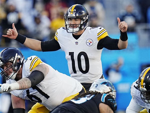 Pittsburgh Steelers quarterback Mitch Trubisky signs contract extension