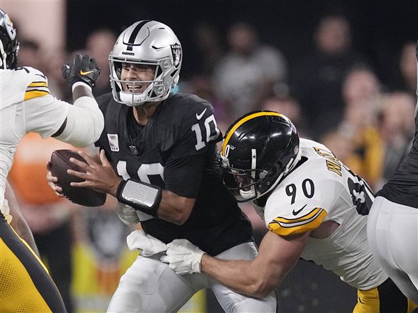 Pittsburgh Steelers cornerback Levi Wallace's second interception of game  ices Steelers 'Sunday Night Football' road win vs. Las Vegas Raiders