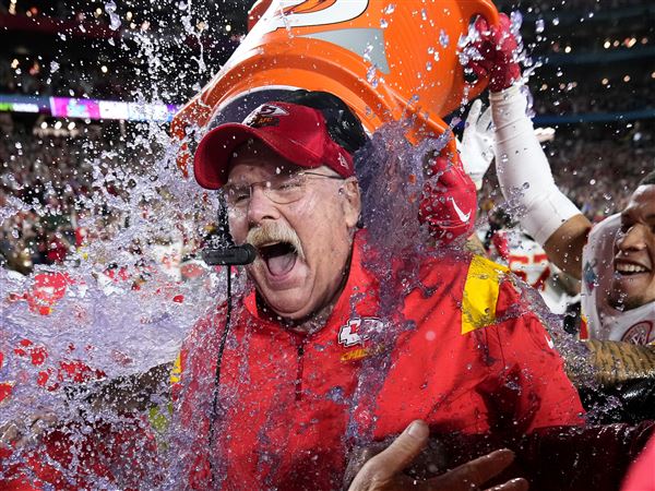 5-at-10: The Friday mailbag with red-hot NFL picks and the only way to  describe the Vols' bowl win and season