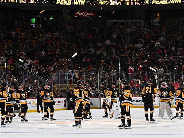 The Pittsburgh Penguins salute the fans following a 5-2 win over the Washington Capitals during the game at PPG PAINTS Arena on April 17, 2025 in Pittsburgh, Pennsylvania.