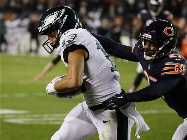 Philadelphia Eagles survive late field-goal attempt to eliminate Chicago  Bears, 16-15 