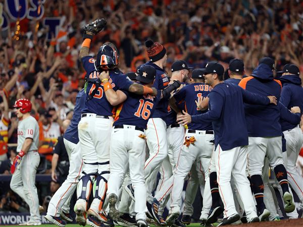 Houston Astros defeat Philadelphia Phillies and are crowned as World Series  champions