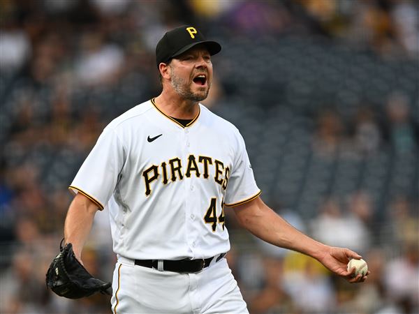 Pittsburgh Pirates To Acquire Derrek Lee - MLB Daily Dish