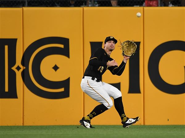 Pirates' Bryan Reynolds makes rare MLB trade request as All-Star asks out  of Pittsburgh 