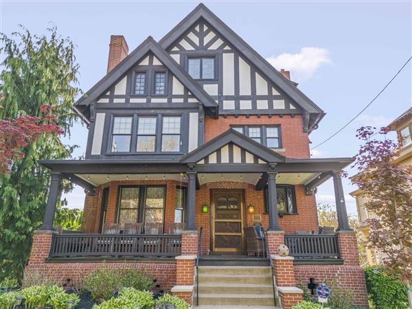 The house at 920 N. Sheridan Ave. in Highland Park was built in 1901 for one of the Rudy brothers of stained-glass fame.