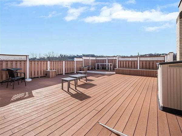 The rooftop deck offers a 360-degree view of Shadyside at the Highwood Condominiums, 372 S. Highland Ave.