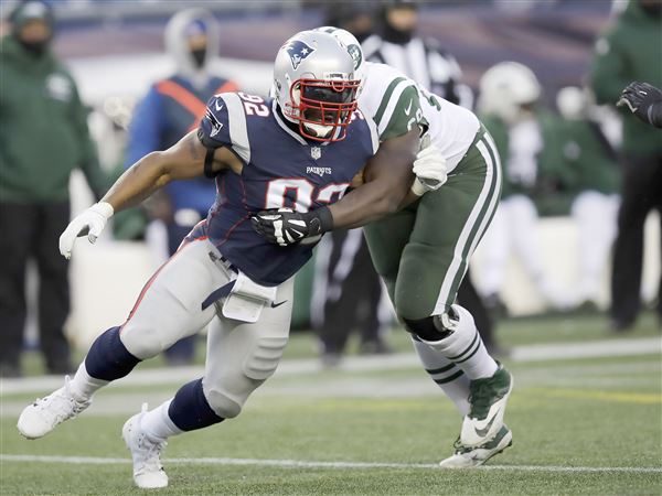 Patriots' James Harrison, a former Steelers LB, switches jersey with Danny  Amendola at Super Bowl 