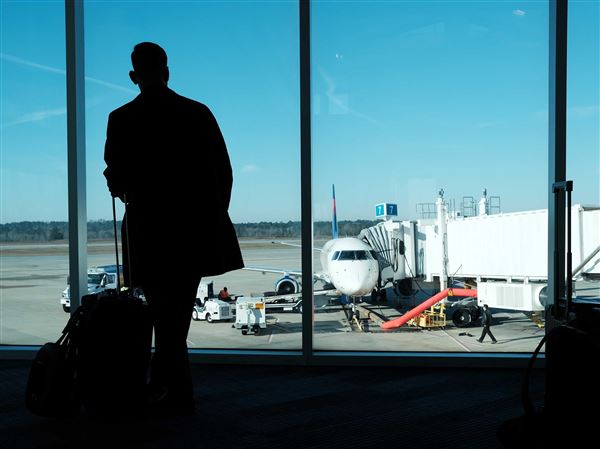 latam airlines hand luggage