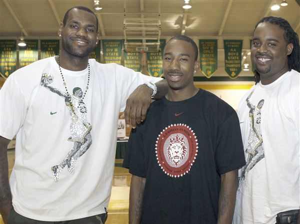 Akron East hires LeBron James' high school teammate Willie McGee as boys  basketball coach 