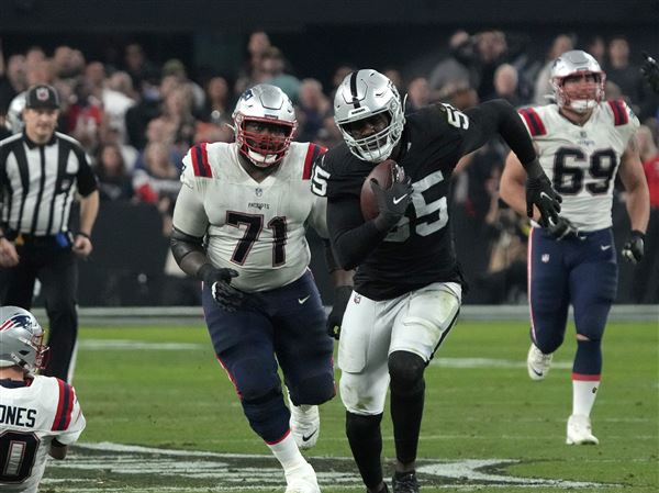 Raiders activate Hunter Renfrow, Darren Waller for Pats game