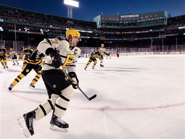 NHL WINTER CLASSIC: Bruins rally late, win at Fenway