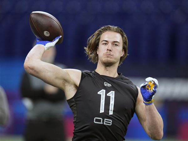 Kenny Pickett closes out NFL combine with hand measurement, on-field  workouts