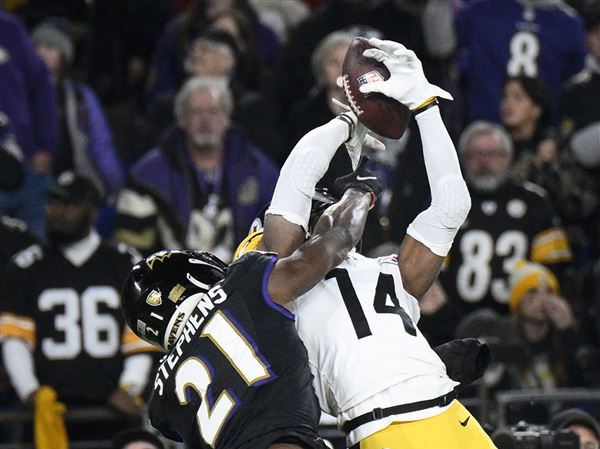 Pittsburgh Steelers vs Baltimore Ravens - January 02, 2023